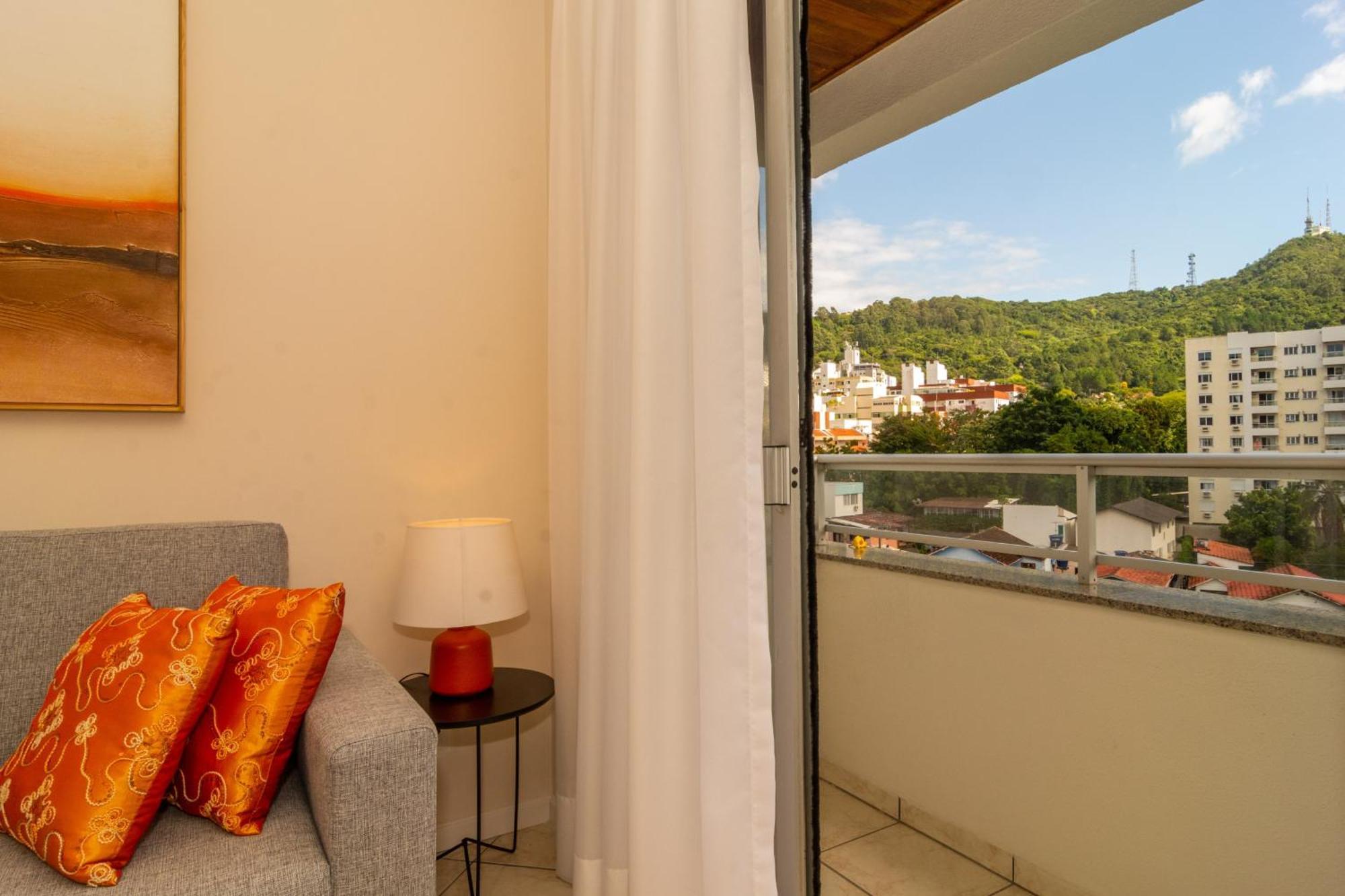 Apartamento Apto De 2 Quartos A 100m Da Ufsc, Bela Vista P484 *